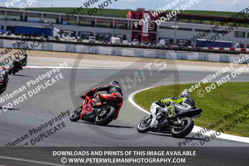 cadwell no limits trackday;cadwell park;cadwell park photographs;cadwell trackday photographs;enduro digital images;event digital images;eventdigitalimages;navarra;no limits trackdays;peter wileman photography;racing digital images;trackday digital images;trackday photos